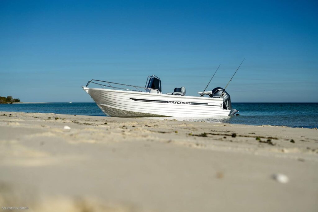 Comparison of new and used boats for sale in Perth WA for different boating needs and budgets